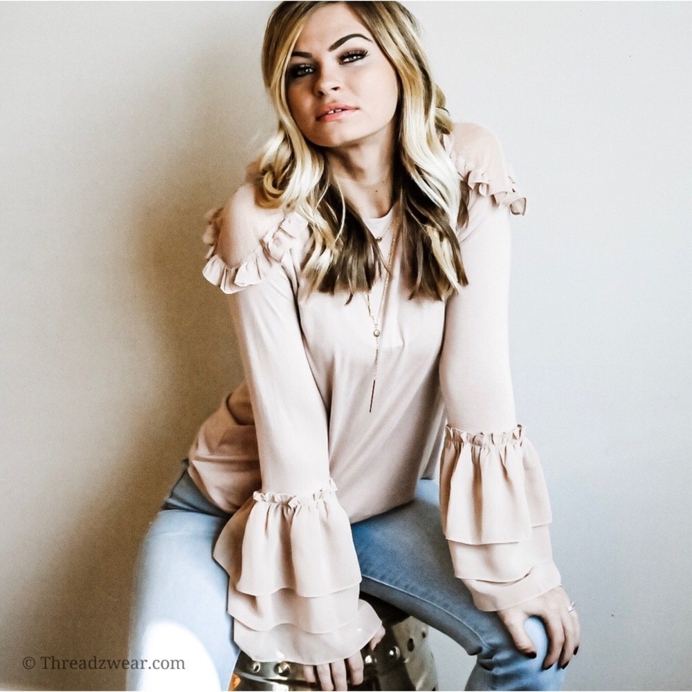 LAST ONE! Beautiful Ruffle Sleeve Top - Picture 1 of 9